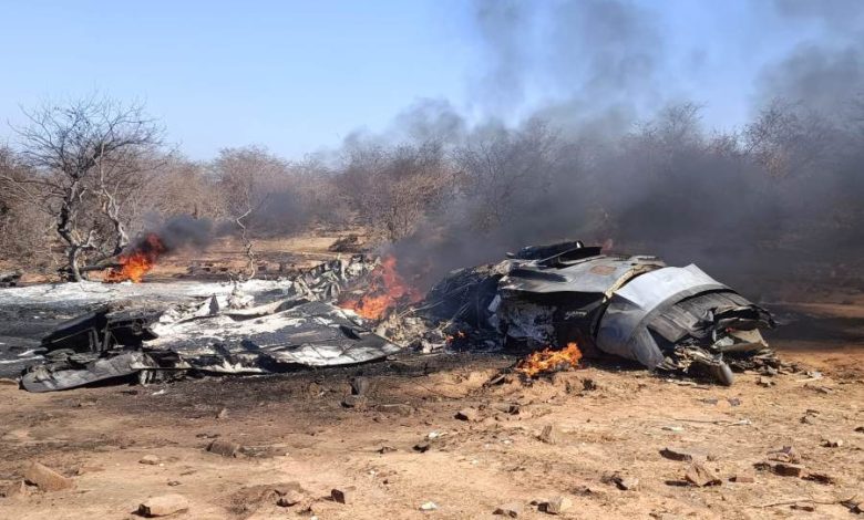 Crush three planes at a time : सुखोई-30 और मिराज 2000 समेत 3 विमान क्रैश….2 पायलट सुरक्षित, तीसरे का रेस्क्यू जारी