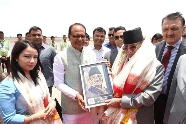 Nepal PM : नेपाल के प्रधानमंत्री प्रचंड नई दिल्ली के लिए हुए रवाना